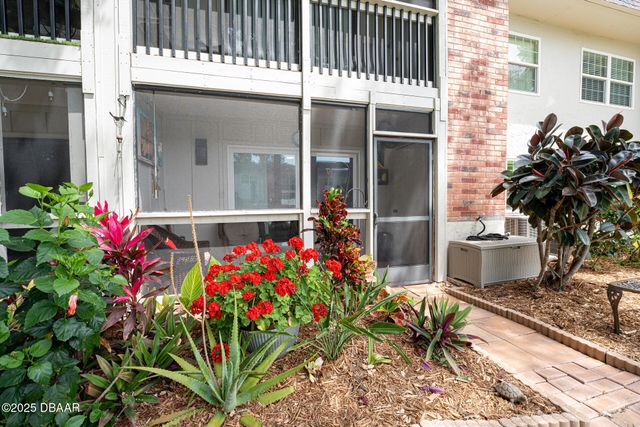 3800 Saxon Drive # 150, New Smyrna Beach, FL 32169