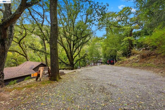 2929 Kilkare Rd, Sunol, CA 94586