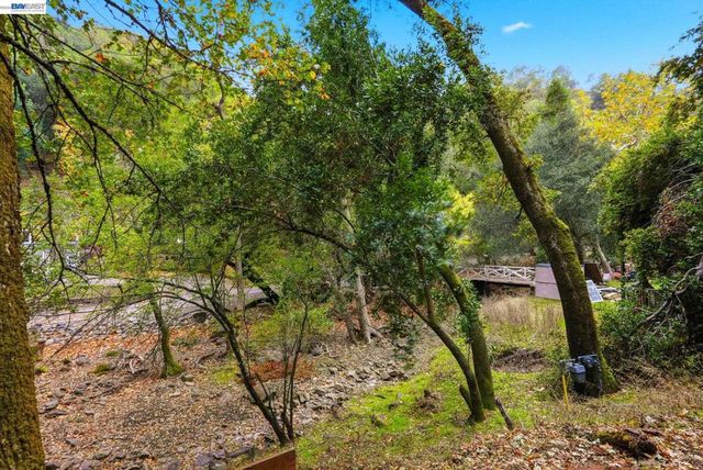 2929 Kilkare Rd, Sunol, CA 94586