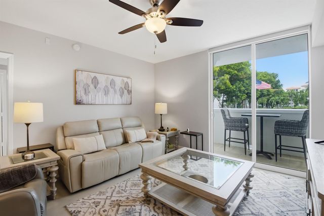 191 SE 20th Avenue 210, Deerfield Beach, FL 33441