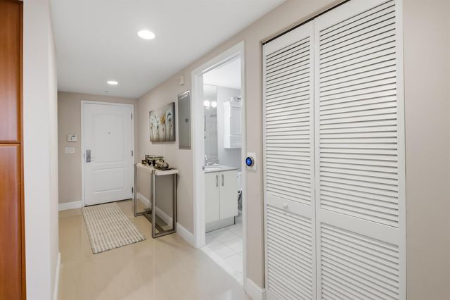 191 SE 20th Avenue 210, Deerfield Beach, FL 33441