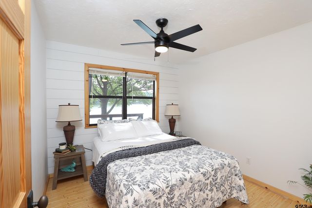 306 Lake Drive, Mt Vernon, TX 75457