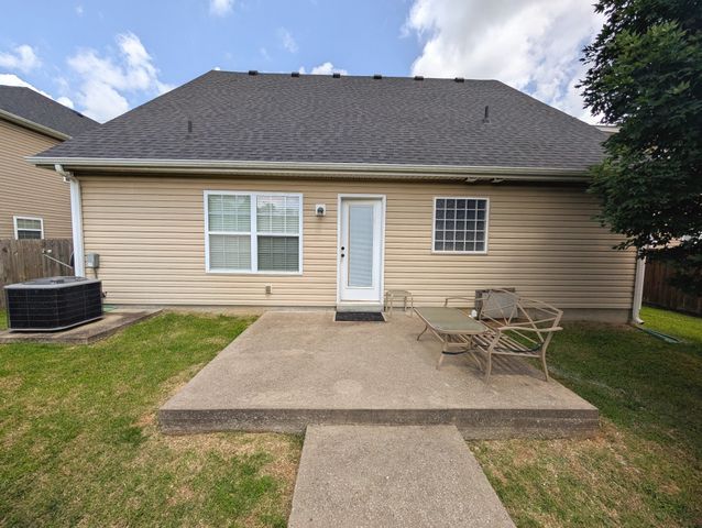 1148 Shire Dr, Antioch, TN 37013