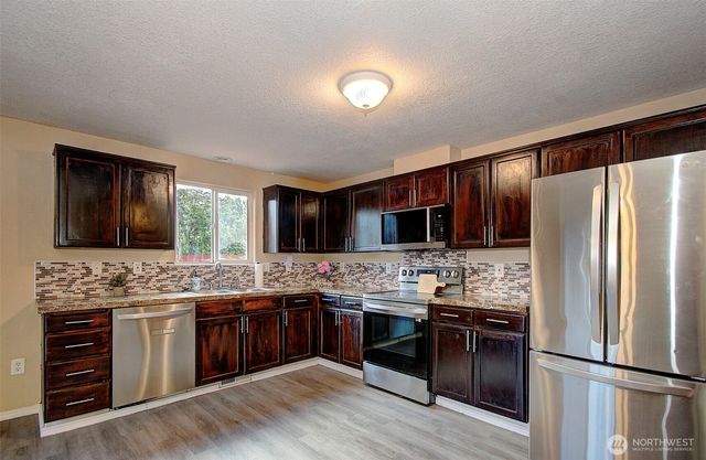 13726 NE 32nd Circle, Vancouver, WA 98682