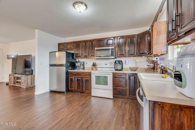 510 Ebenezer Loop, Chuckey, TN 37641