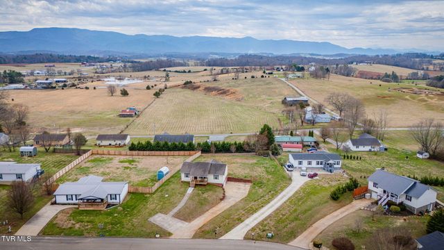 510 Ebenezer Loop, Chuckey, TN 37641