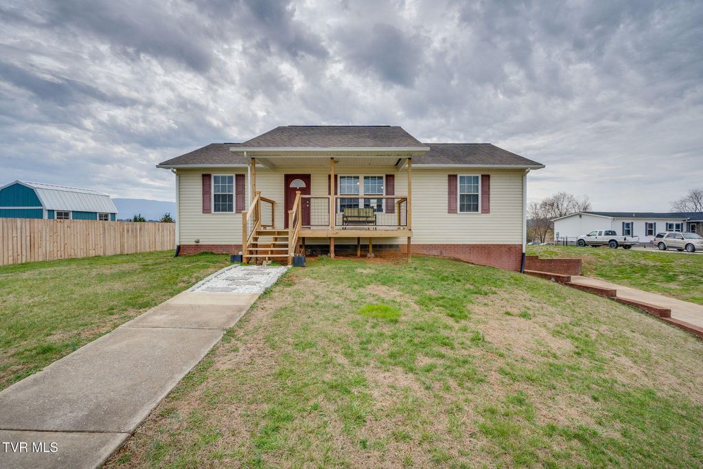 510 Ebenezer Loop, Chuckey, TN 37641