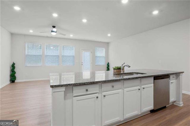 241 Turner Lane, Woodstock, GA 30188