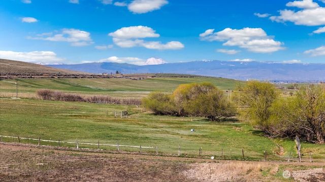 0 X Vantage Highway, Ellensburg, WA 98296