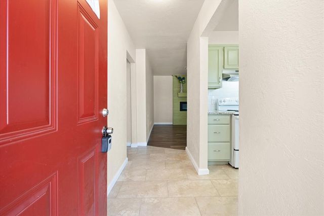 1223 E Vilas Avenue, Guthrie, OK 73044