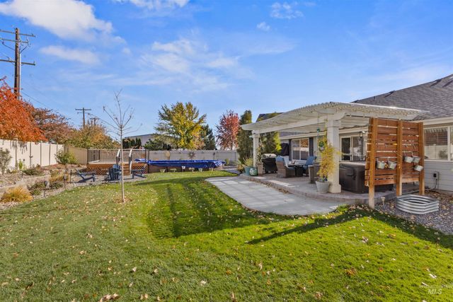 4532 E E Burgundy Ct., Nampa, ID 83686