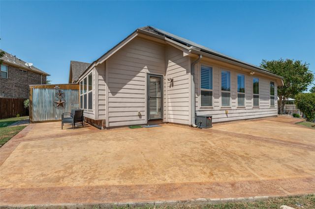 15600 Fire Creek Lane, Fort Worth, TX 76177