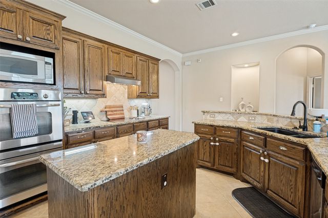 15600 Fire Creek Lane, Fort Worth, TX 76177