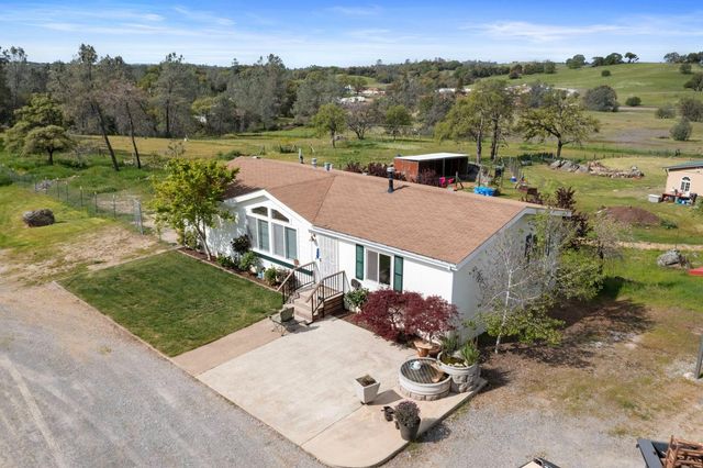 2060 Taurus Dr, Cool, CA 95614