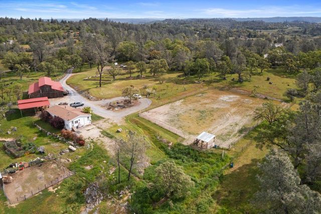 2060 Taurus Dr, Cool, CA 95614