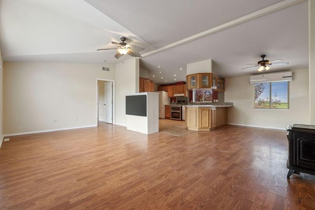 2060 Taurus Dr, Cool, CA 95614