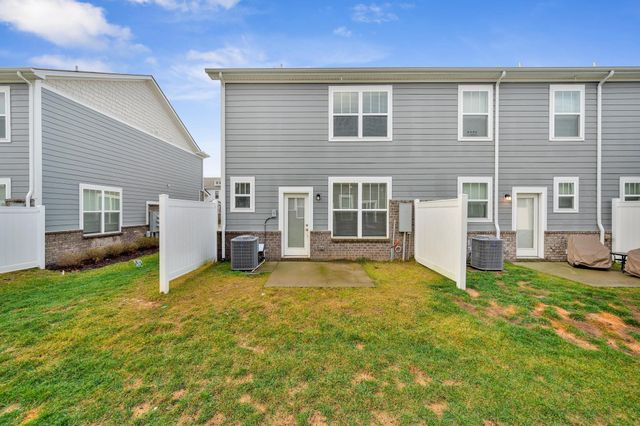 4228 Gandalf Ln, Murfreesboro, TN 37128