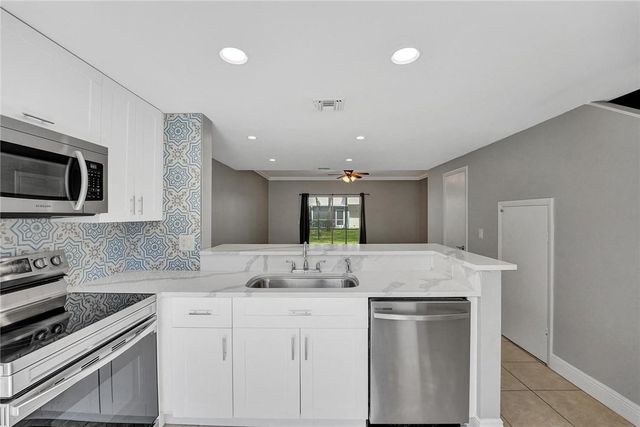 55 SW 3rd Street, Pompano Beach, FL 33060