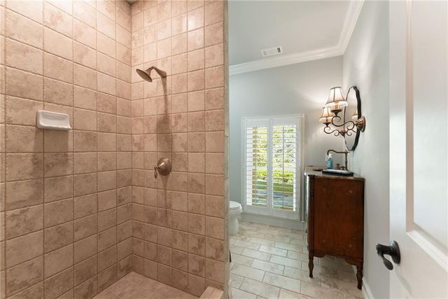 3560 Greystone Road, Gainesville, GA 30506