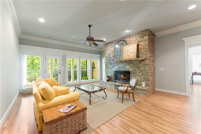 3560 Greystone Road, Gainesville, GA 30506