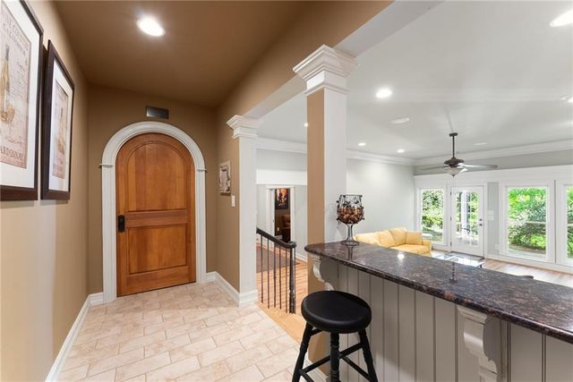 3560 Greystone Road, Gainesville, GA 30506
