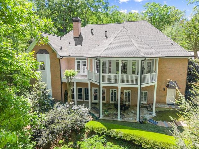 3560 Greystone Road, Gainesville, GA 30506