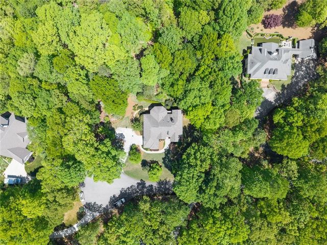 3560 Greystone Road, Gainesville, GA 30506