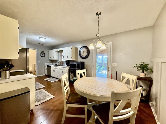1252 Azure Way, Murfreesboro, TN 37128