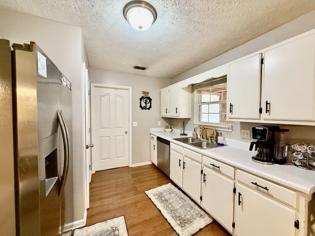 1252 Azure Way, Murfreesboro, TN 37128