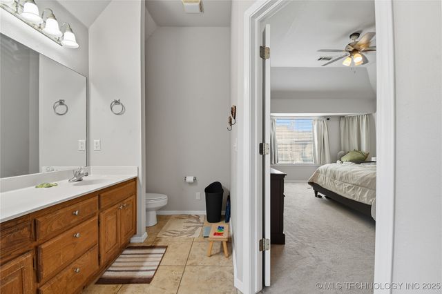 11631 S 103rd Avenue E, Bixby, OK 74008