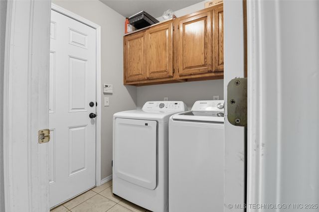 11631 S 103rd Avenue E, Bixby, OK 74008
