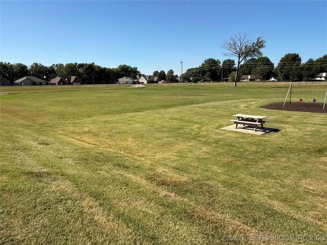 11631 S 103rd Avenue E, Bixby, OK 74008