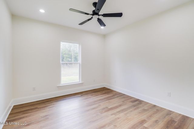 4300 Firetower Road, Kiln, MS 39556