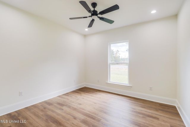 4300 Firetower Road, Kiln, MS 39556