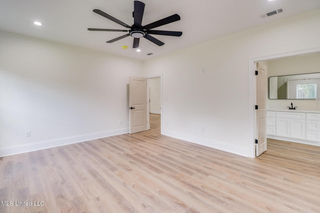 4300 Firetower Road, Kiln, MS 39556