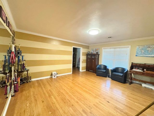 211 Service St, Mountain View, AR 72560