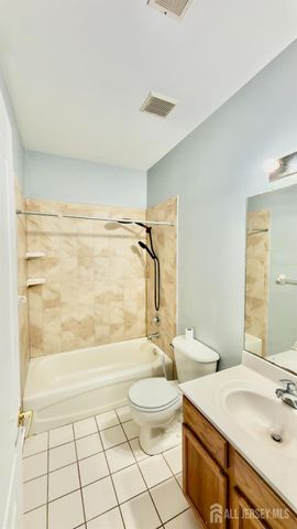 914 Del Negro Court, South Plainfield, NJ 07080