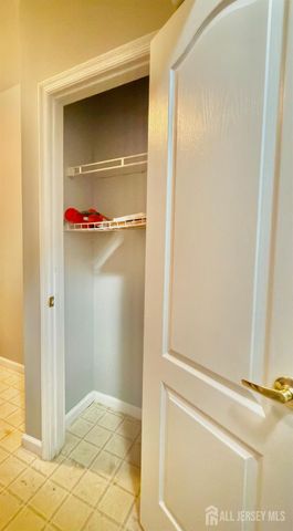 914 Del Negro Court, South Plainfield, NJ 07080