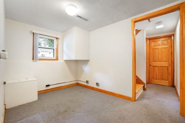 7 Stoney Brook Ln, Milford, MA 01757
