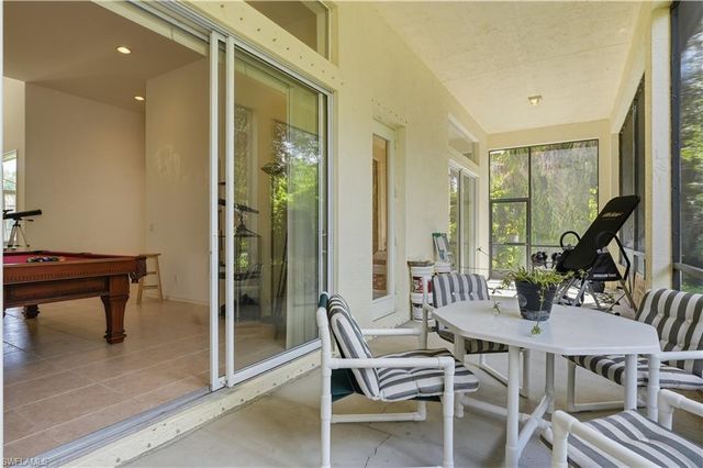 390 12th AVE NW, Naples, FL 34120