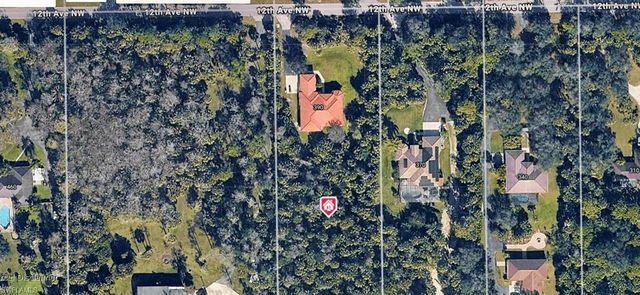 390 12th AVE NW, Naples, FL 34120
