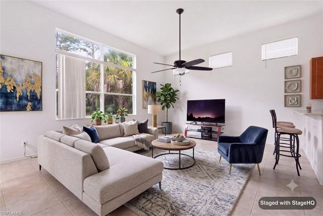 390 12th AVE NW, Naples, FL 34120