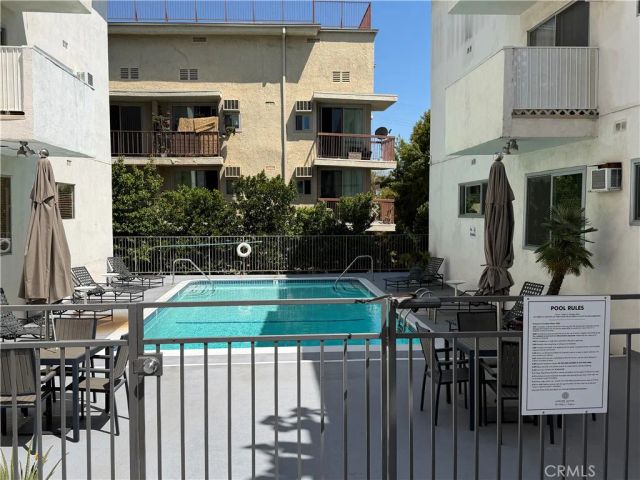 960 Larrabee, West Hollywood, CA 90069
