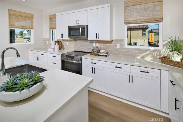 5917 Gramercy Way, Eastvale, CA 92880