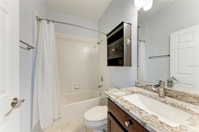 1656 PINYON PINE DR, Sarasota, FL 34240