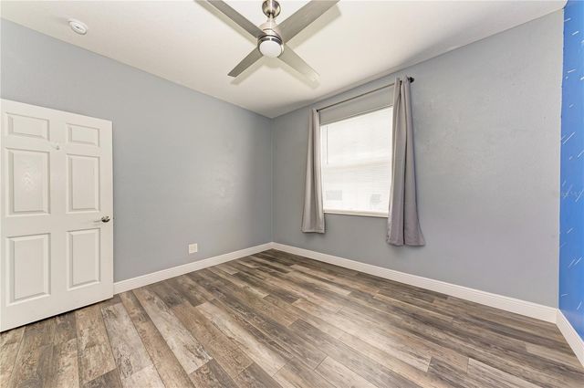 1656 PINYON PINE DR, Sarasota, FL 34240