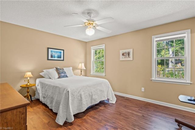 1859 Camden Forest Drive, Winston-salem, NC 27127