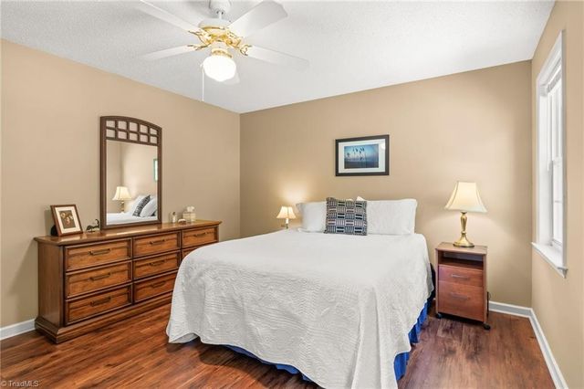 1859 Camden Forest Drive, Winston-salem, NC 27127