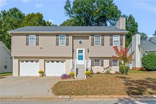 1859 Camden Forest Drive, Winston-salem, NC 27127