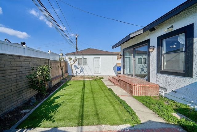 5019 Fanwood Ave., Lakewood, CA 90713